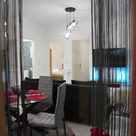 Poseidon's Premium Appartement