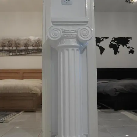 Poseidon's Premium شقة